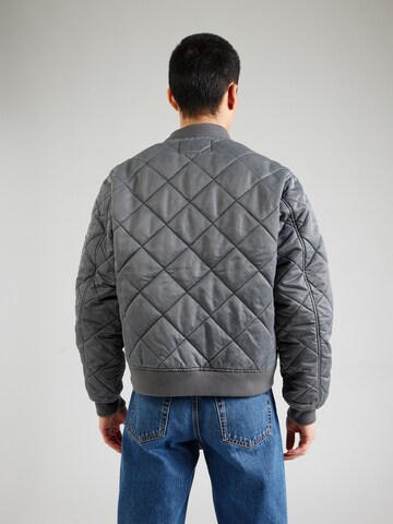 GUESS Originals - Chaqueta de entretiempo en gris