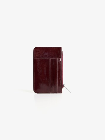 Astuccio di Bershka in rosso