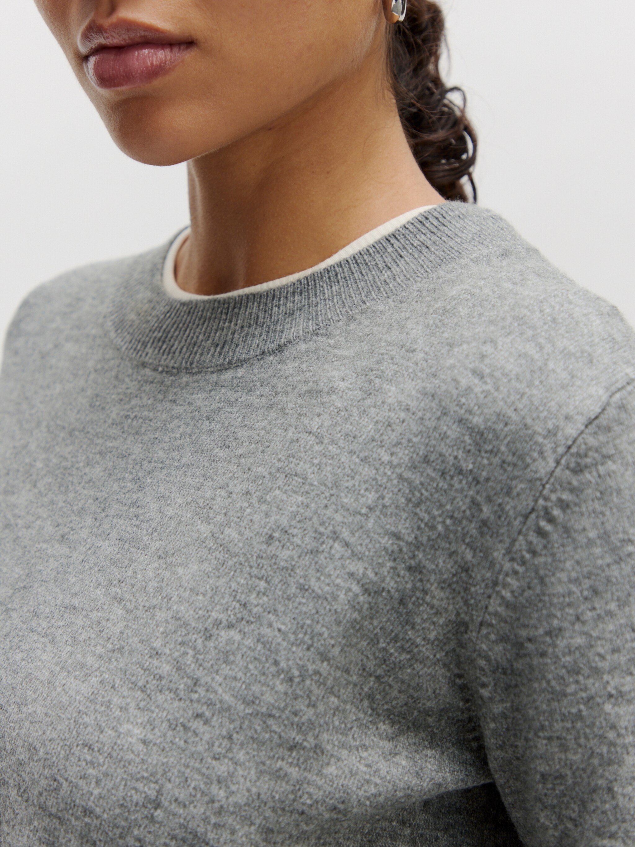 EDITED Prodotti Pullover 'Jackline' grigio sfumato