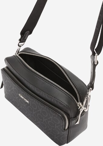 Calvin Klein Crossbody Bag in Black | ABOUT YOU