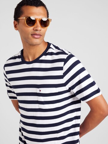 TOMMY HILFIGER Koszulka 'ESSENTIAL' w kolorze niebieski