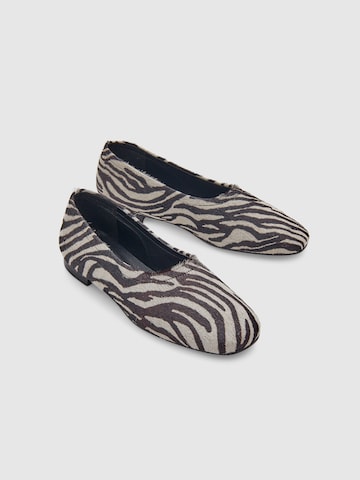 EDITED Ballerina 'Zuri' värissä musta: etupuoli