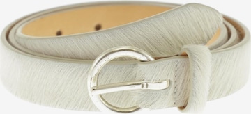 Closed Belt in One size in White: front