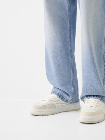 Bershka Ohlapna forma Kavbojke | modra barva
