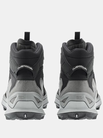 LOWA Boots 'Maddox Pro' in Black