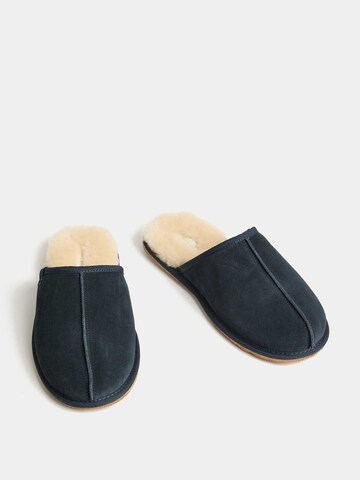 Marks & Spencer Hausschuh in Blau