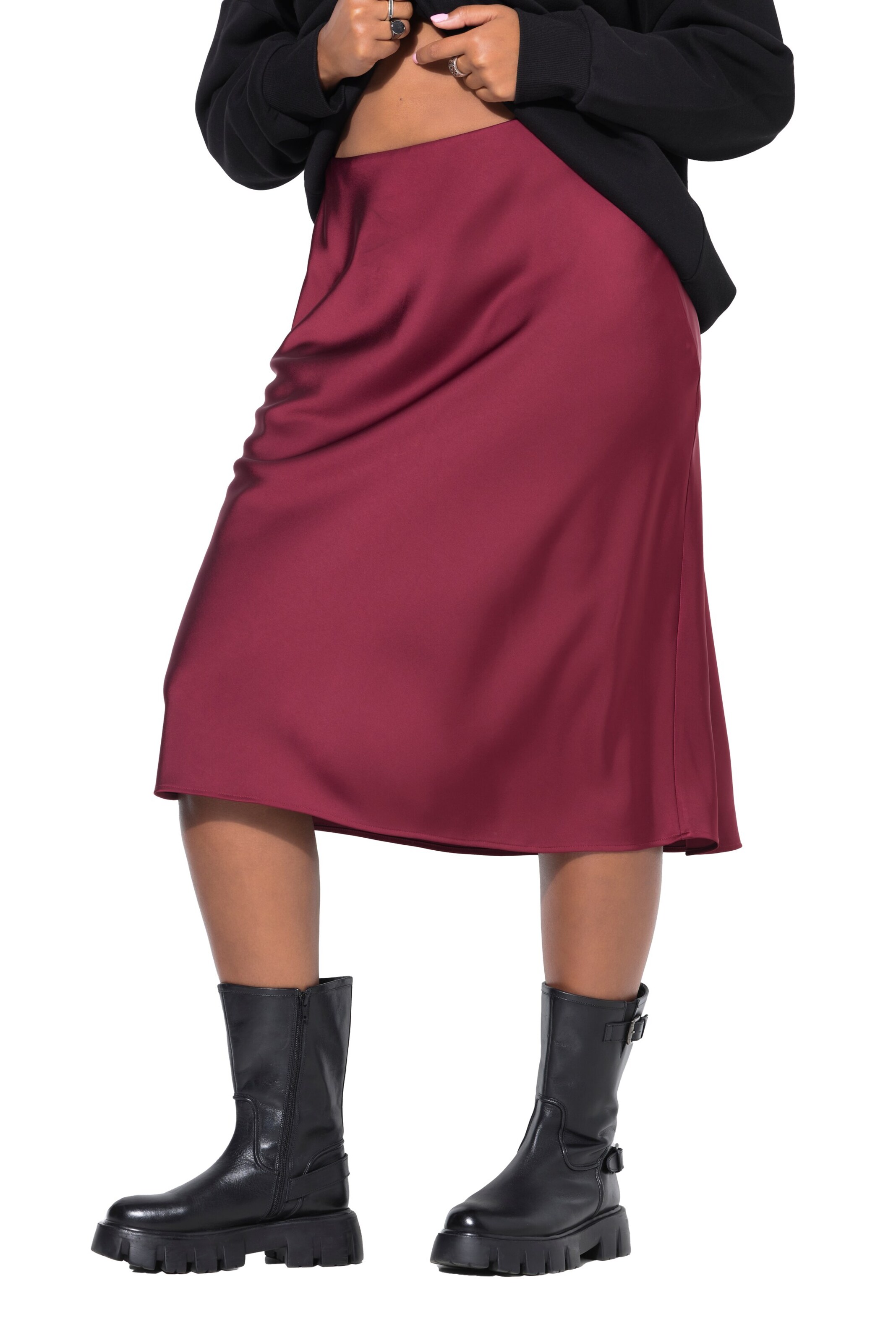 Studio Untold Skirt in Red: front