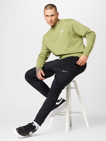 Sweat-shirt Nike Sportswear en vert