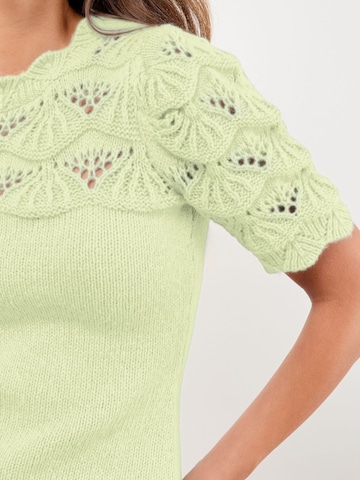 Lipsy Sweater in Green