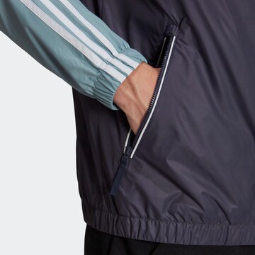 ADIDAS SPORTSWEAR Sportjacke in Blau