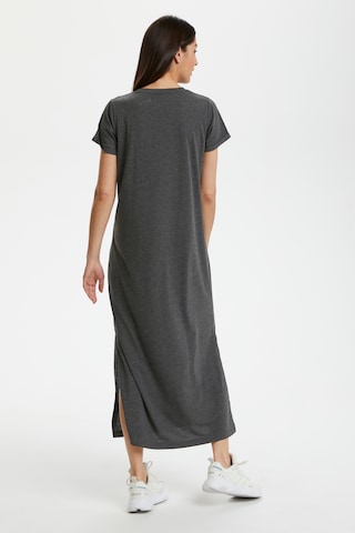 Robe Kaffe en gris