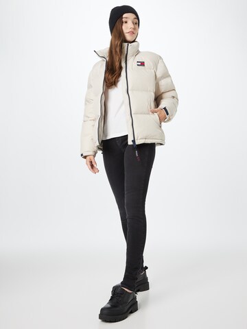 Tommy Jeans Vinterjakke 'Alaska' i beige