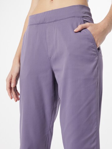 THE NORTH FACE Normalny krój Spodnie funkcyjne 'APHRODITE' w kolorze fioletowy
