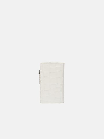 Clio Wallet 'CROCO' in White