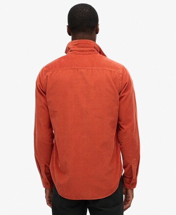 Coupe regular Chemise 'Trailsman' Superdry en orange