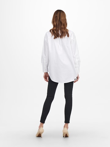 ONLY - Blusa 'Corina' en blanco