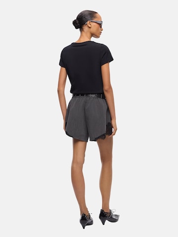 Maglietta 'PINKO BUSSOLOTTO T-SHIRT JERSEY T-SHIRT' di PINKO in nero