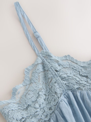 Next Top in Blau