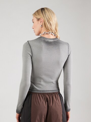 T-shirt GUESS Originals en gris