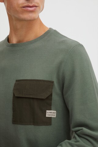 11 Project Sweater 'Pelle' in Green