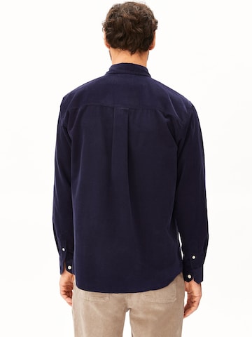 ARMEDANGELS Comfort fit Button Up Shirt in Blue