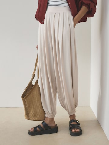 Next Tapered Hose in Beige: Vorderseite