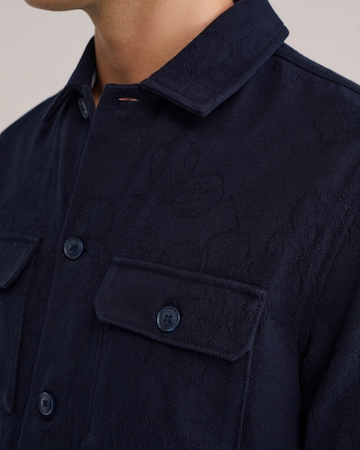 WE Fashion Regular Fit Skjorte i blå