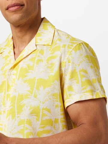 DRYKORN Regular fit Button Up Shirt 'Jan' in Yellow