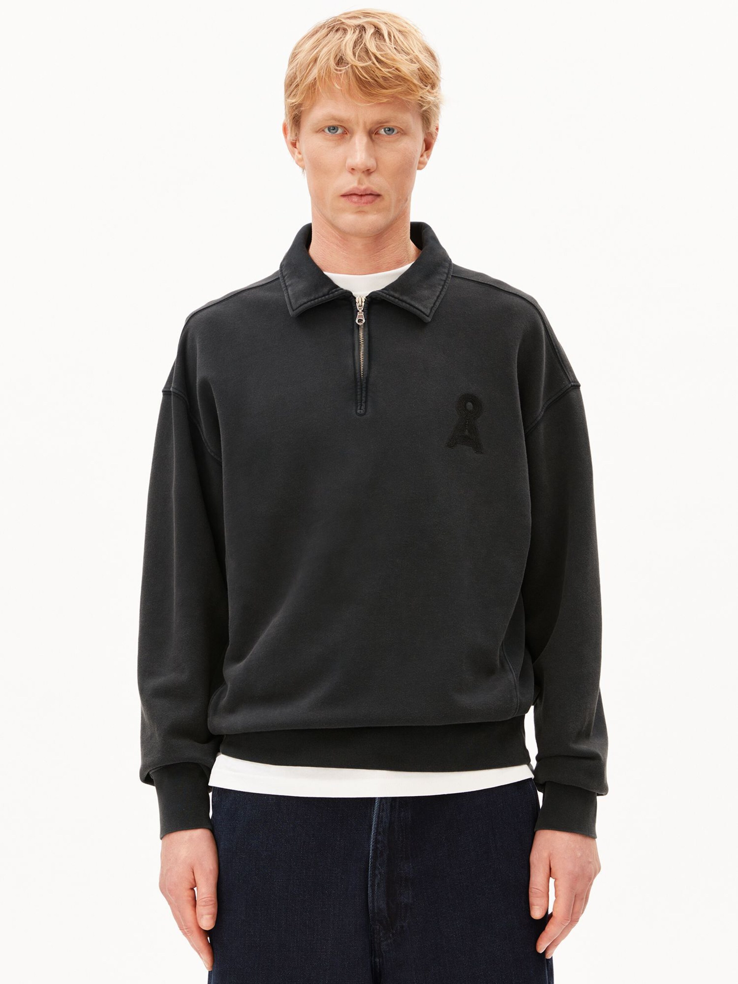 Pull-over ARMEDANGELS en noir : devant