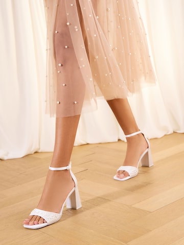 Lipsy Sandal in White