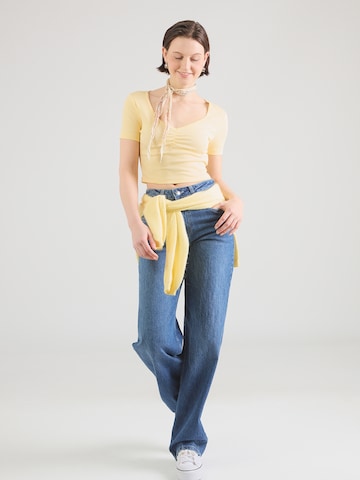 ONLY Póló 'ONLBETTY' - sárga