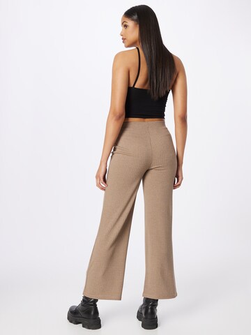 PIECES Wide Leg Hose in Braun