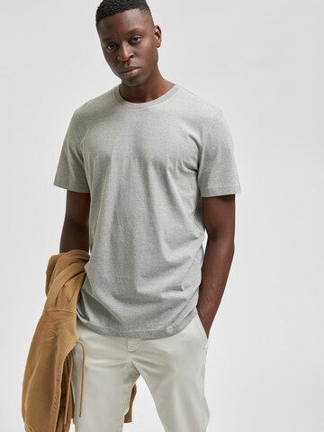 SELECTED HOMME T-Shirt 'Norman' in Grün
