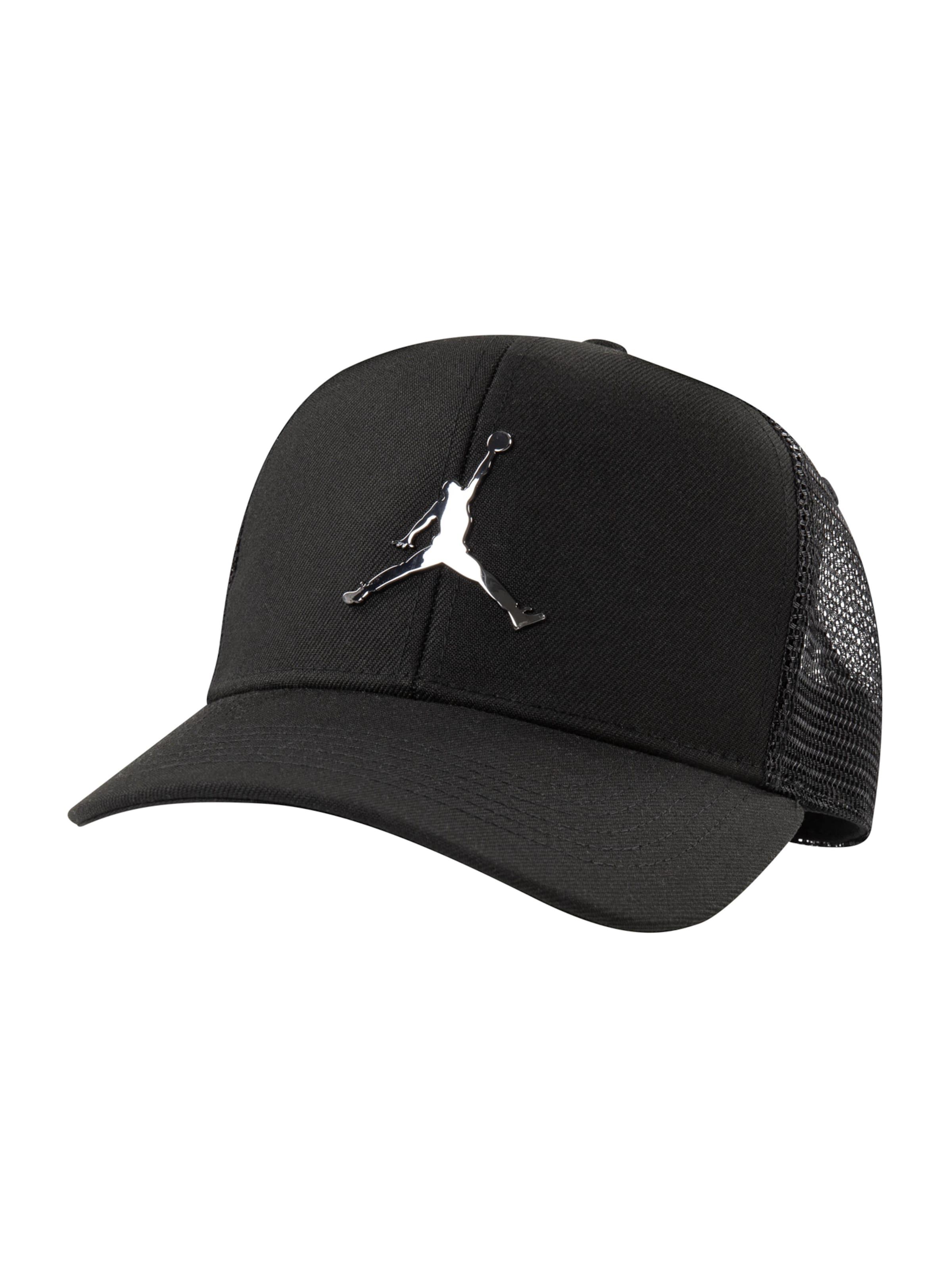 Jordan Klobouk 'JAN' – černá: přední strana