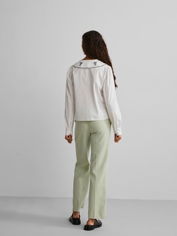 Camicia da donna 'Line' di Y.A.S in bianco