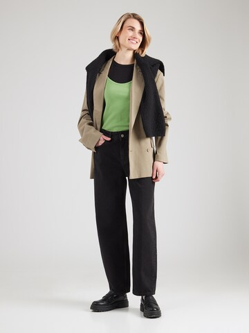 Effilé Jean & Other Stories en noir