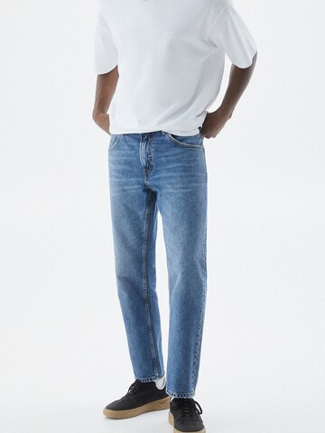 Pull&Bear Regular Jeans in Blue: front