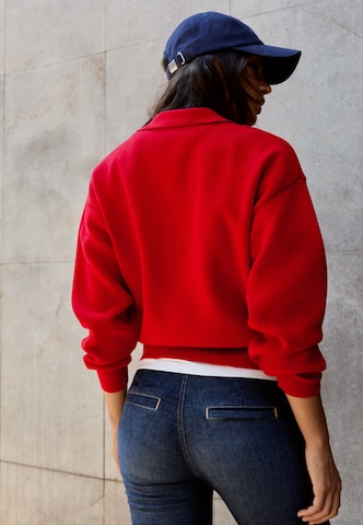 Bershka Sweater in Red