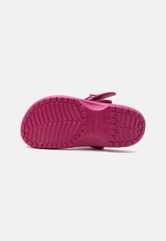 Crocs - Sandalias 'Classic' en rosa