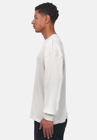 Tricou de la Dropsize pe gri