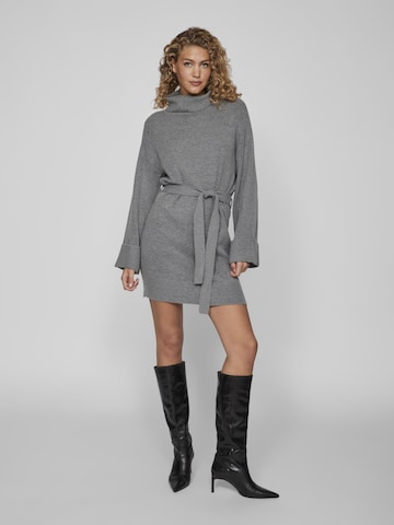 VILA Knitted dress 'Rolfie' in Grey