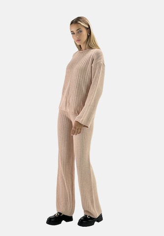 Tenue d'intérieur Elara en rose