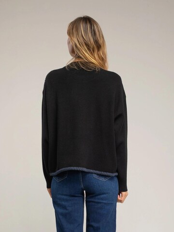 Pullover 'Jersey de punto oversize con detalle de pespunte en el bajo y en los hombros. (NEGRO)' di Tantra in nero