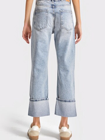 IT'S BASIC Regular Jeans in Blue