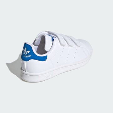 ADIDAS ORIGINALS Tennarit värissä valkoinen