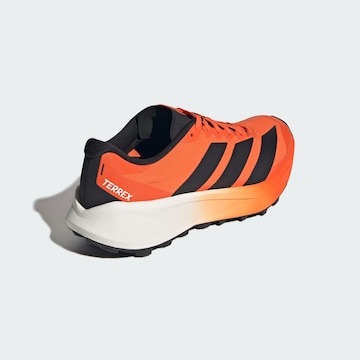 ADIDAS TERREX - Sapatilha de corrida 'Agravic 4' em laranja