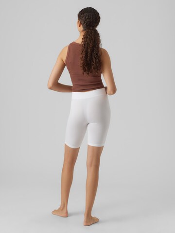 VERO MODA - Skinny Leggings 'JACKIE' en blanco