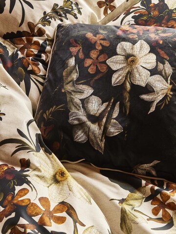 ESSENZA Duvet Cover 'Daffodils Reunited' in Beige