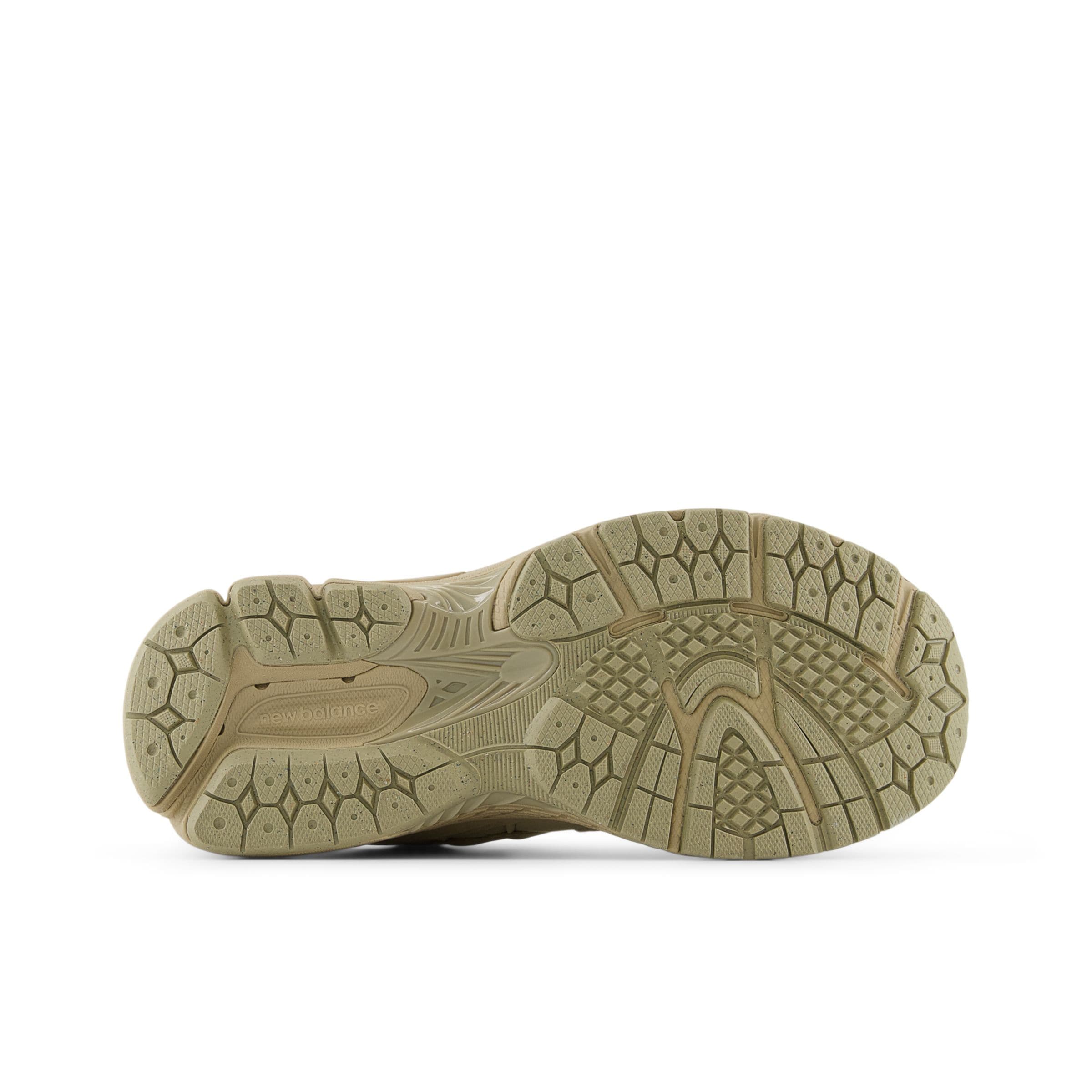 new balance Sneaker '2002' in Grün