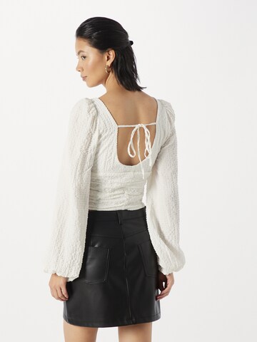 NLY by Nelly Bluse in Weiß